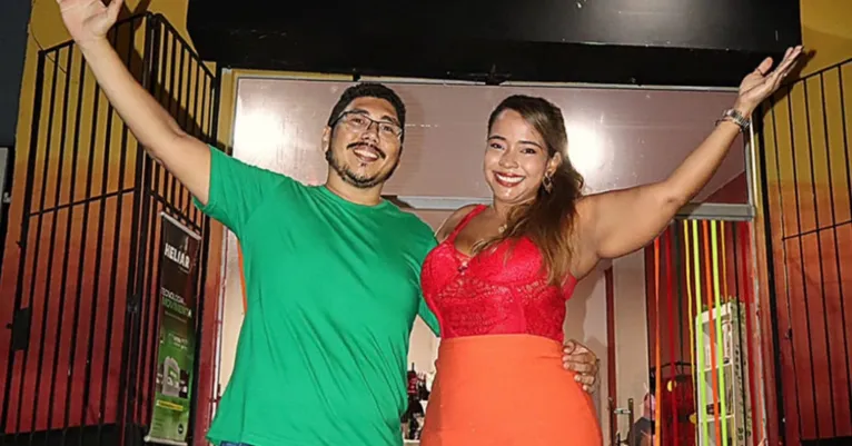 Aline Dias e Roger Ferreira