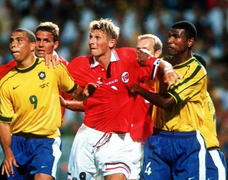 Copa de 1998: a esperança do penta e o trauma do Brasil na final