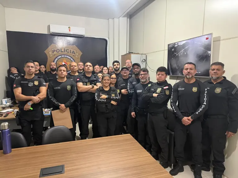 A Polícia Civil do Pará cumpriu, nesta sexta-feira (8), cinco mandados de prisão preventiva contra investigados por participação em ataques a sedes de torcidas organizadas.