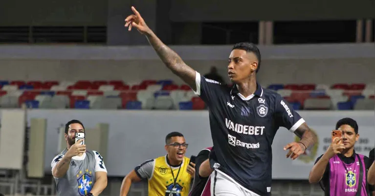 Manga era o vice-artilheiro do Leão no Brasileirão