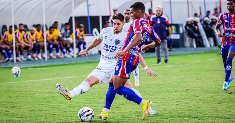 Caio Mello foi o melhor do Lobo em goleada contra o Itabaiana, por exemplo