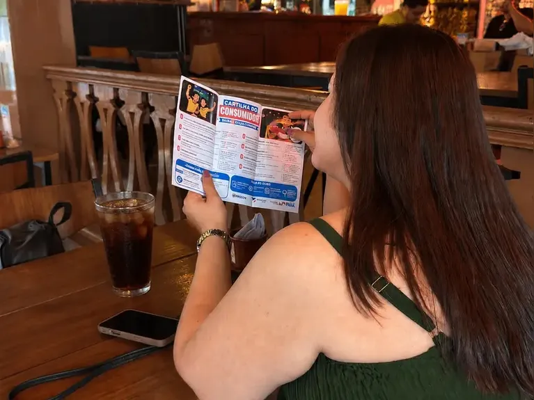 Descubra seus direitos como consumidor em bares e restaurantes