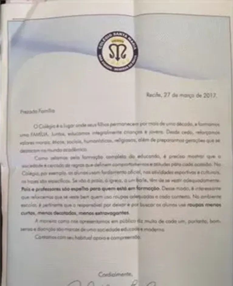 Circular enviada por colégio de Recife, em 2017.
