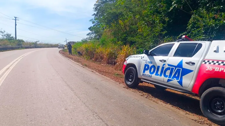 A cena encontrada pelos militares e, posteriormente, pelos investigadores da Polícia Civil trazia elementos incomuns.