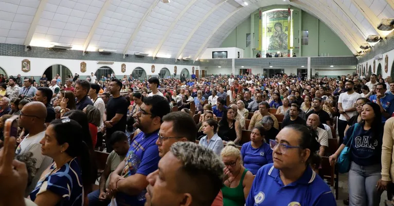 Devotos de Perpétuo Socorro testemunharam o momento