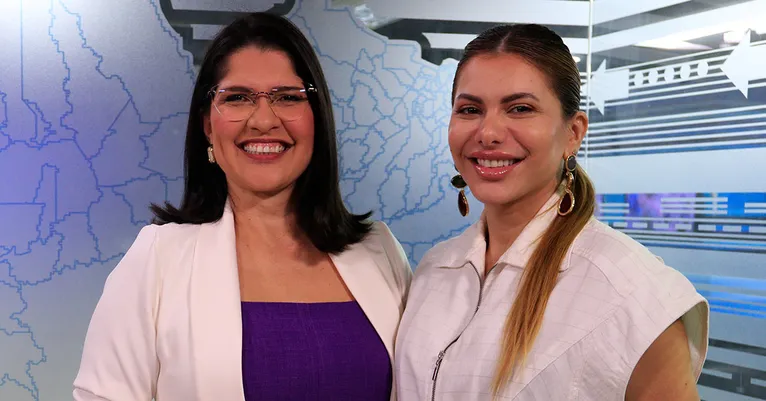 Priscila Belfort e Thays após gravação do especial no estpudio da RBA TV.
