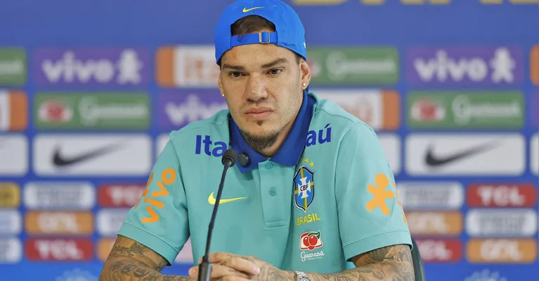 Ederson deve ser o titular na Copa