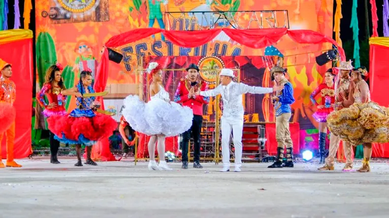 Competições de dança e teatro mobilizam jovens de 20 municípios do Pará e Tocantins.