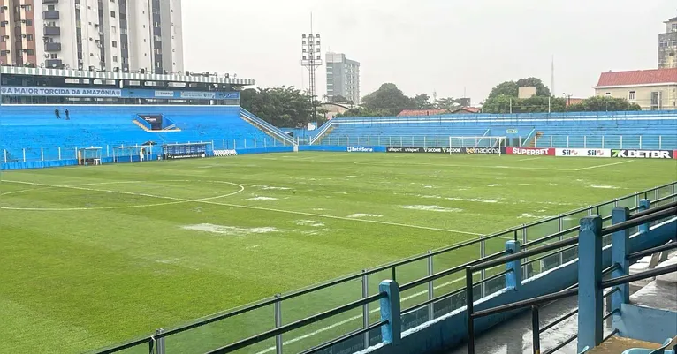 Curuzu precisa de reforma urgente no gramado