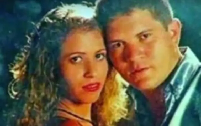 Joelma completa 52 anos; veja como era a cantora antes da fama