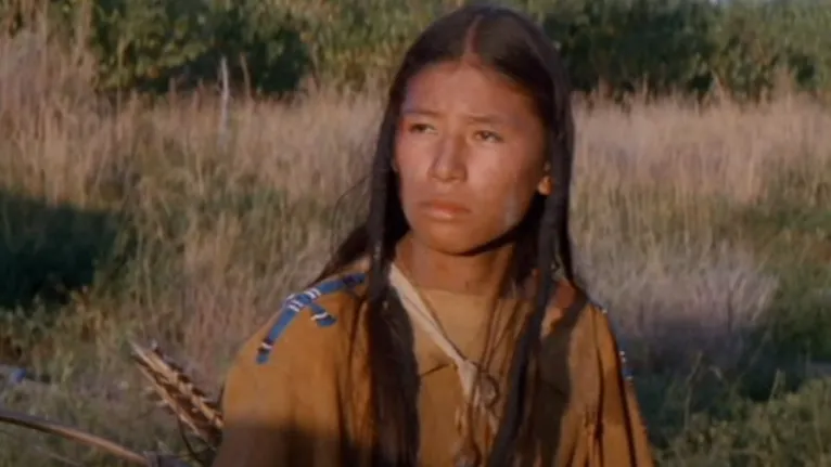 Nathan Chasing Horse em "Dança com Lobos"