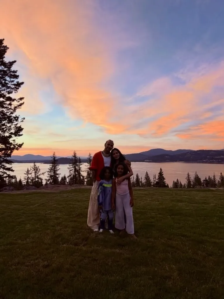 Assumidos! Lewis Hamilton publica momentos íntimos com Kim Kardashian