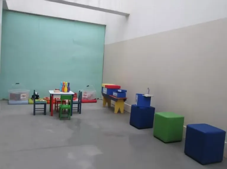 Secretaria divulga fotos de presídio onde está Deolane; veja!
