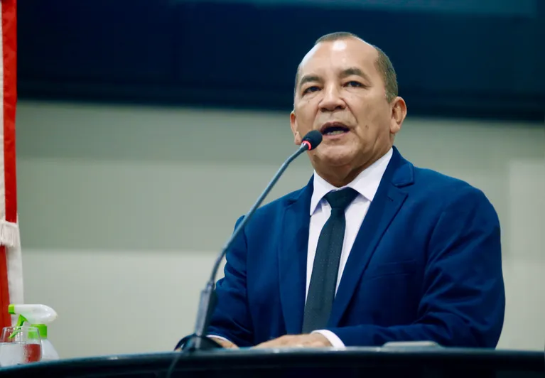 Elias Santiago (PT)