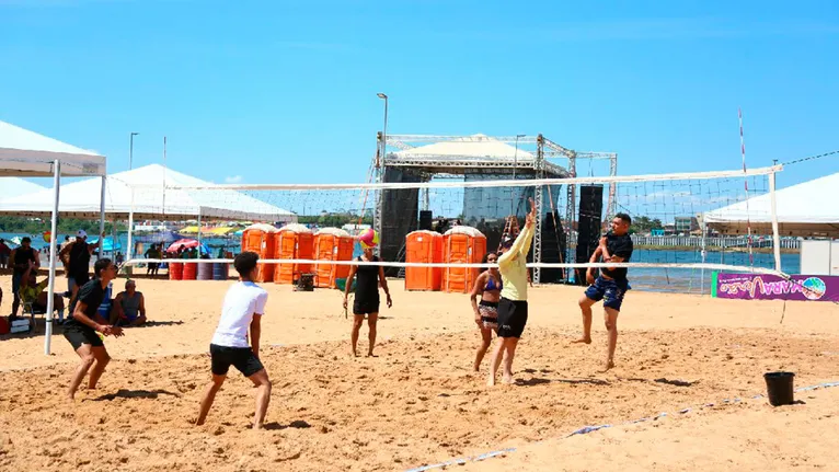 Areias da Praia do Tucunaré sediam as disputas iniciais do torneio a partir deste sábado.