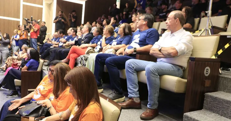 Empresários, trabalhadores e população em geral pode aproveitar as atividades da programação.
