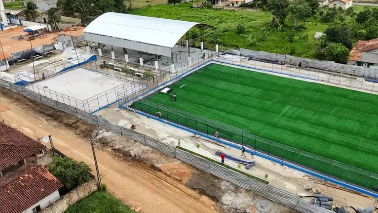 Nova praça de esporte entra na fase final em Santa Luzia do Pará