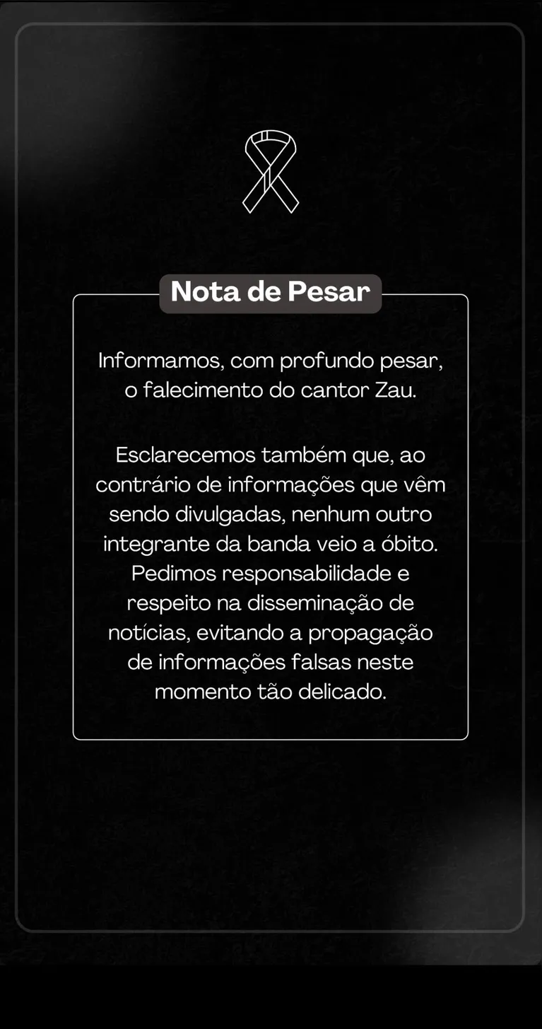 Cantor Zau O Pássaro morre após colisão entre carro e caminhão