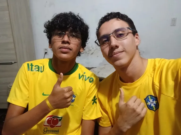 Garotos da "Geração do Hexa" sonham em ver a primeira Copa conquistada pelo Brasil