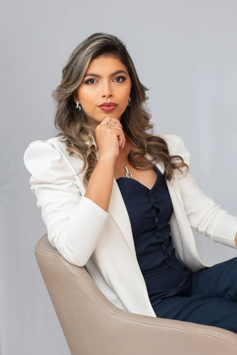 Laís Lima,  economista Laís