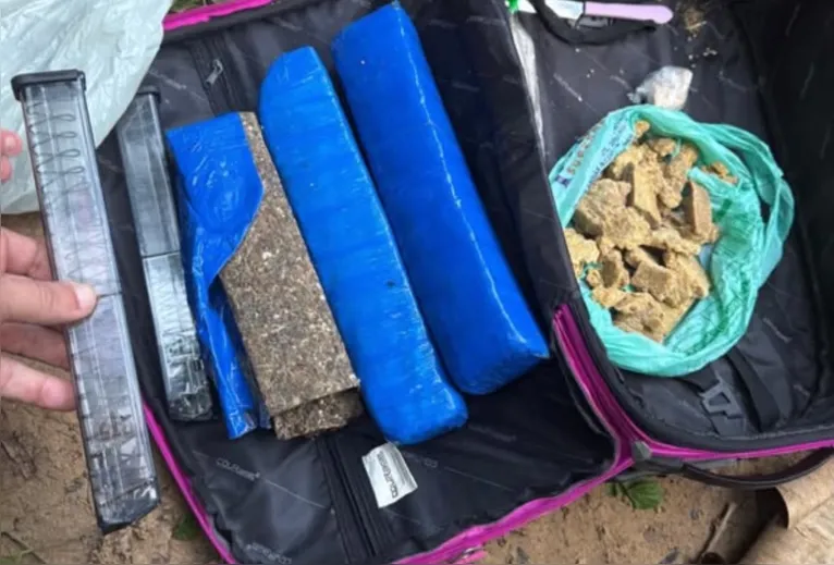 Munição e entorpecentes foram encontrados com os suspeitos