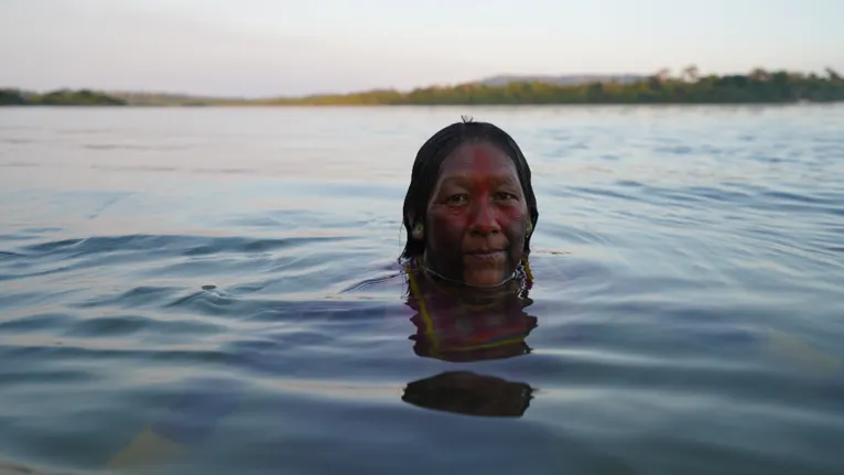 Frame de “Xingu, Nosso Rio Sagrado”.