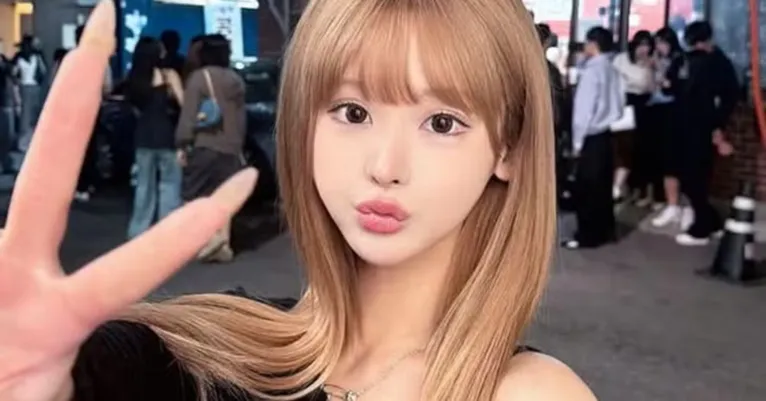 Influencer do K-pop morre durante live ao vivo após ataques de haters