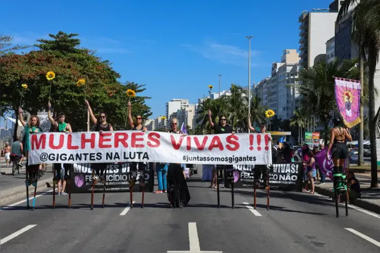O PL da Misoginia voltou ao centro do debate nacional com manifestações em diversas cidades do país que pressionam a Câmara dos Deputados a votar o projeto de lei que criminaliza atos motivados por misoginia.