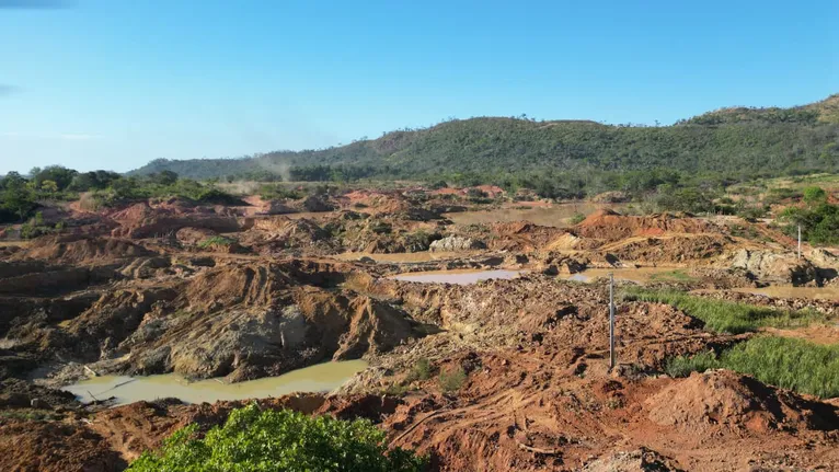 Ninguém foi preso durante a operação.