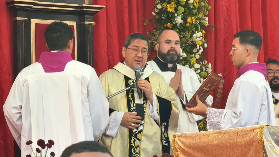 Círio de Nazaré: Imagem Peregrina chega à Basílica após cinco horas de procissão