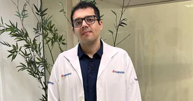 O médico clínico geral Erik Gomes de Castro