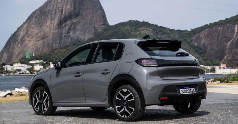 O Peugeot 208 ajudou a marca francesa a mudar sua imagem no Brasil após a adoção de motores conhecidos do mercado nacional.