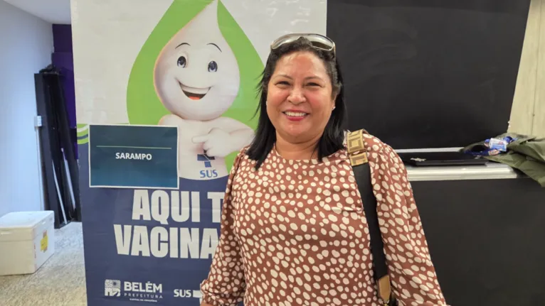 Ana Alves, que veio de Manaus para participar do Círio em Belém, aproveitou a chegada à capital paraense para receber a vacina contra o sarampo no posto montado no Aeroporto Internacional de Belém.
