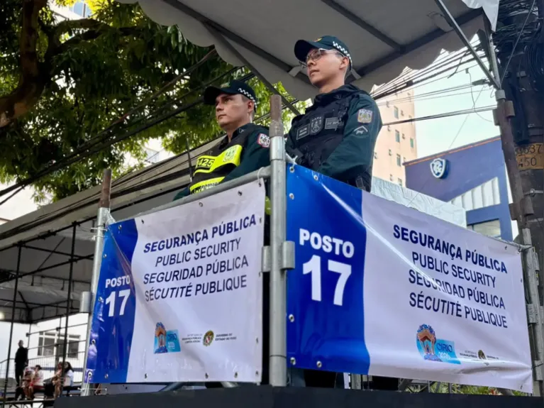 Presença ostensiva dos agentes de segurança reforçou o policiamento durante o Círio de Nazaré, em Belém.