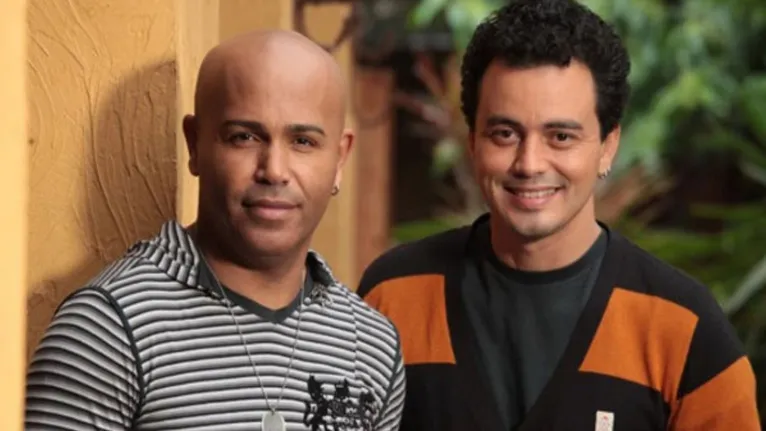 A morte de Rick Sollo, da dupla Rick e Renner, aos 59 anos, após a queda de um helicóptero em Santa Catarina, fez uma velha teoria voltar a circular nas redes sociais