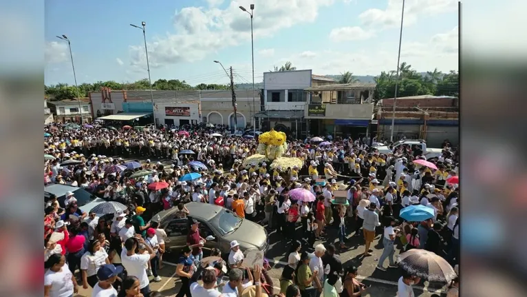 A chegada da Imagem Peregrina à comunidade de destino ocorreu por volta de 11h50, encerrando o percurso com momentos de oração e louvor.