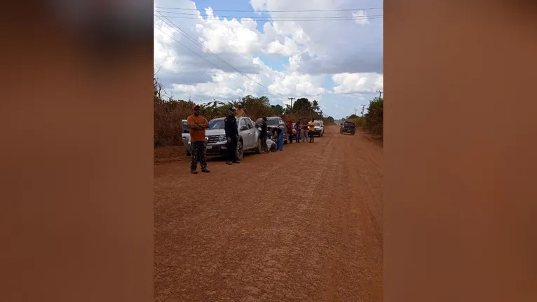 A intervenção foi realizada por equipes do 13º Batalhão de Polícia Militar (13º BPM) após o recebimento de uma denúncia anônima.