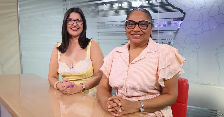 Priscila Belfort e Joelma Martins no estúdio da RBA TV após gravação do especial da semana.