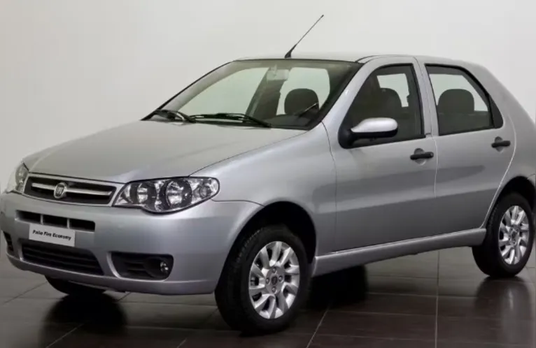 Fiat Palio Fire.
