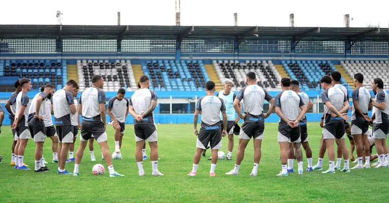 Tricolor está a seis pontos do Leão e luta para sair do Z-4