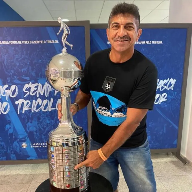 Ex-atacante paraense sempre é chamado pelo Grêmio para eventos e comemorações