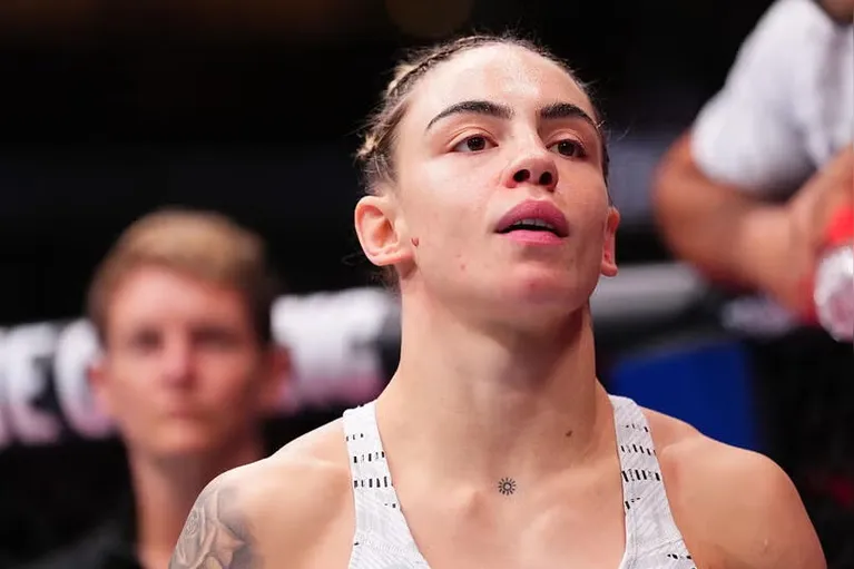 Nicolle Caliari se prapara para duelo brasileiro