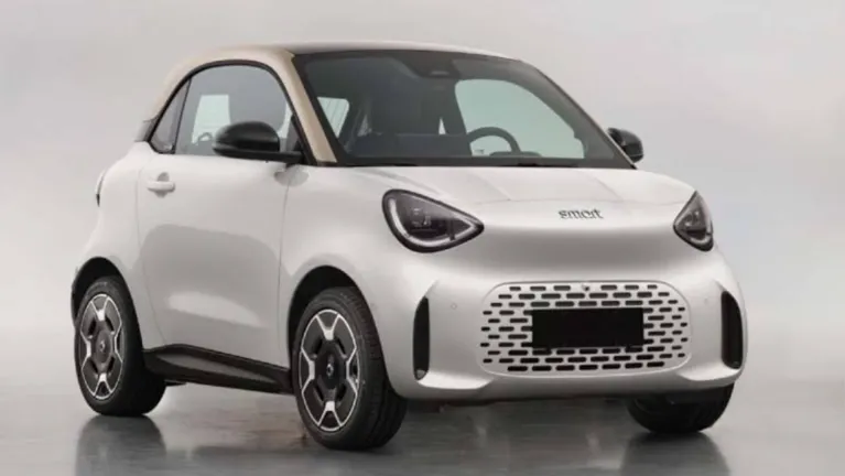 O pequeno Fortwo que virou símbolo da Smart volta com propulsão elétrica.