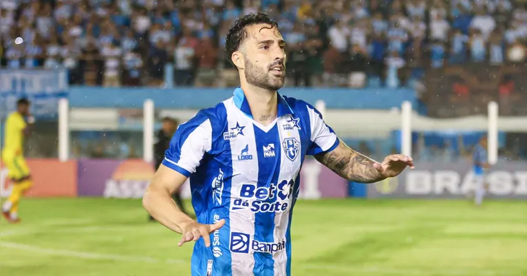 Atacante marcou de pênalti no segundo tempo