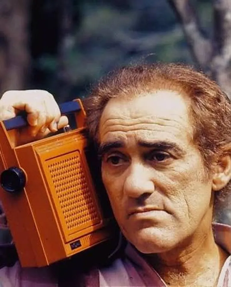Famosos resgatam fotos reais e mostram como eram nos anos 80