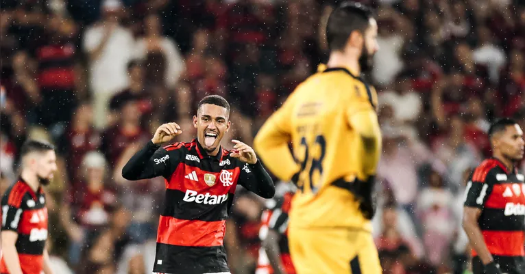 Samuel Lino comemora gol contra o Remo no 1º Turno