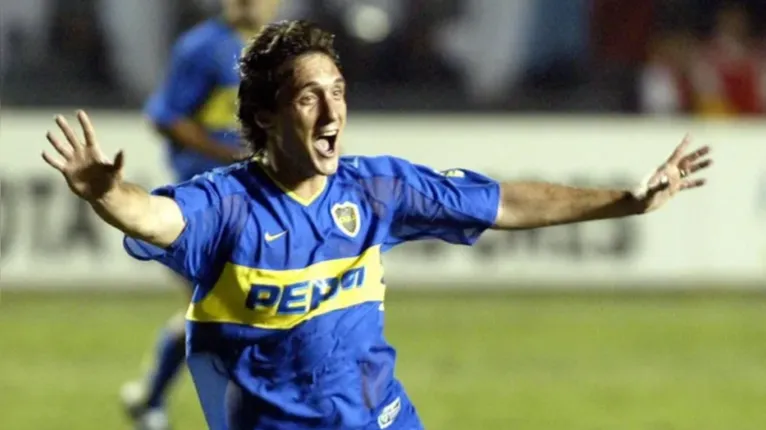 Schelotto foi o grande nome da vitória xeneize sobre o Paysandu, em uma noite histórica diante de um Mangueirão lotado.
