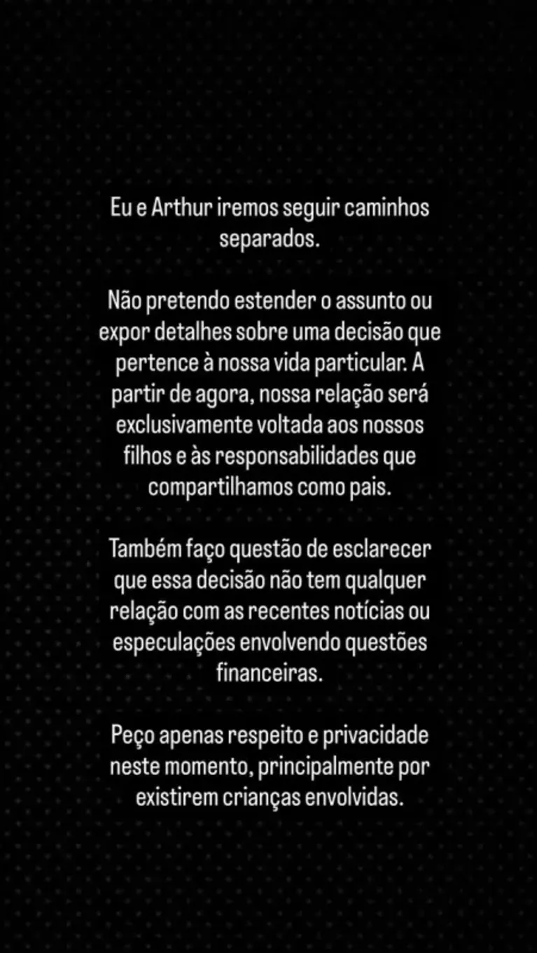 Jheny Santucci confirma separação de Arthur Aguiar