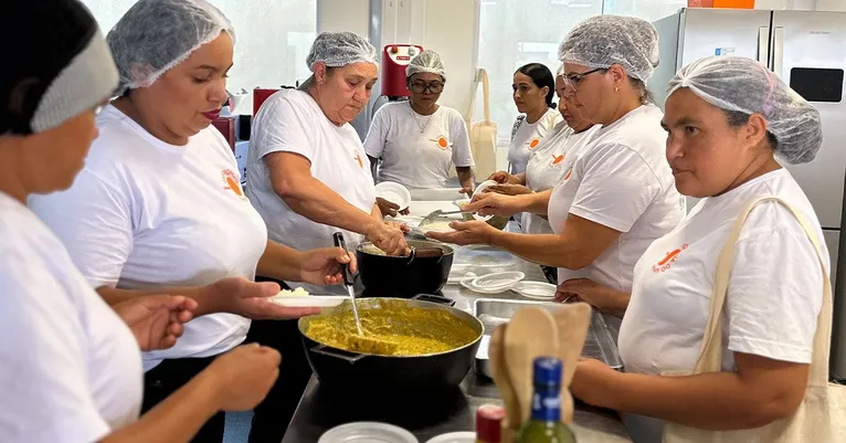 Capacitação gratuita em gastronomia em Uruará e Itaituba (