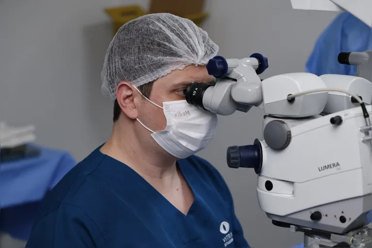 Renan Arêde, médico oftalmologista